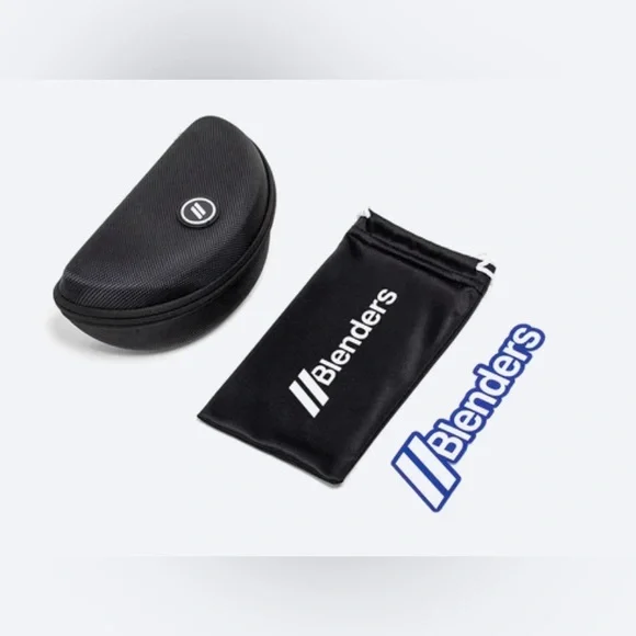 Blenders Polarized Black Sunglasses - Picture 3 of 12